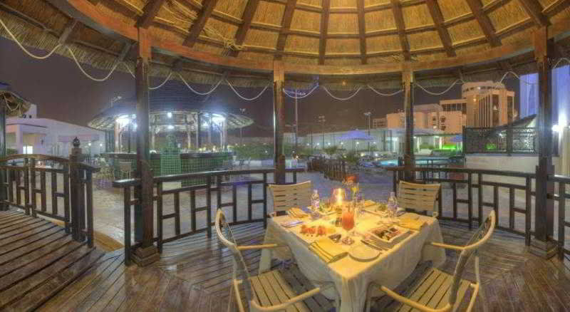 Al Diar Siji Hotel Fudżajra Zewnętrze zdjęcie