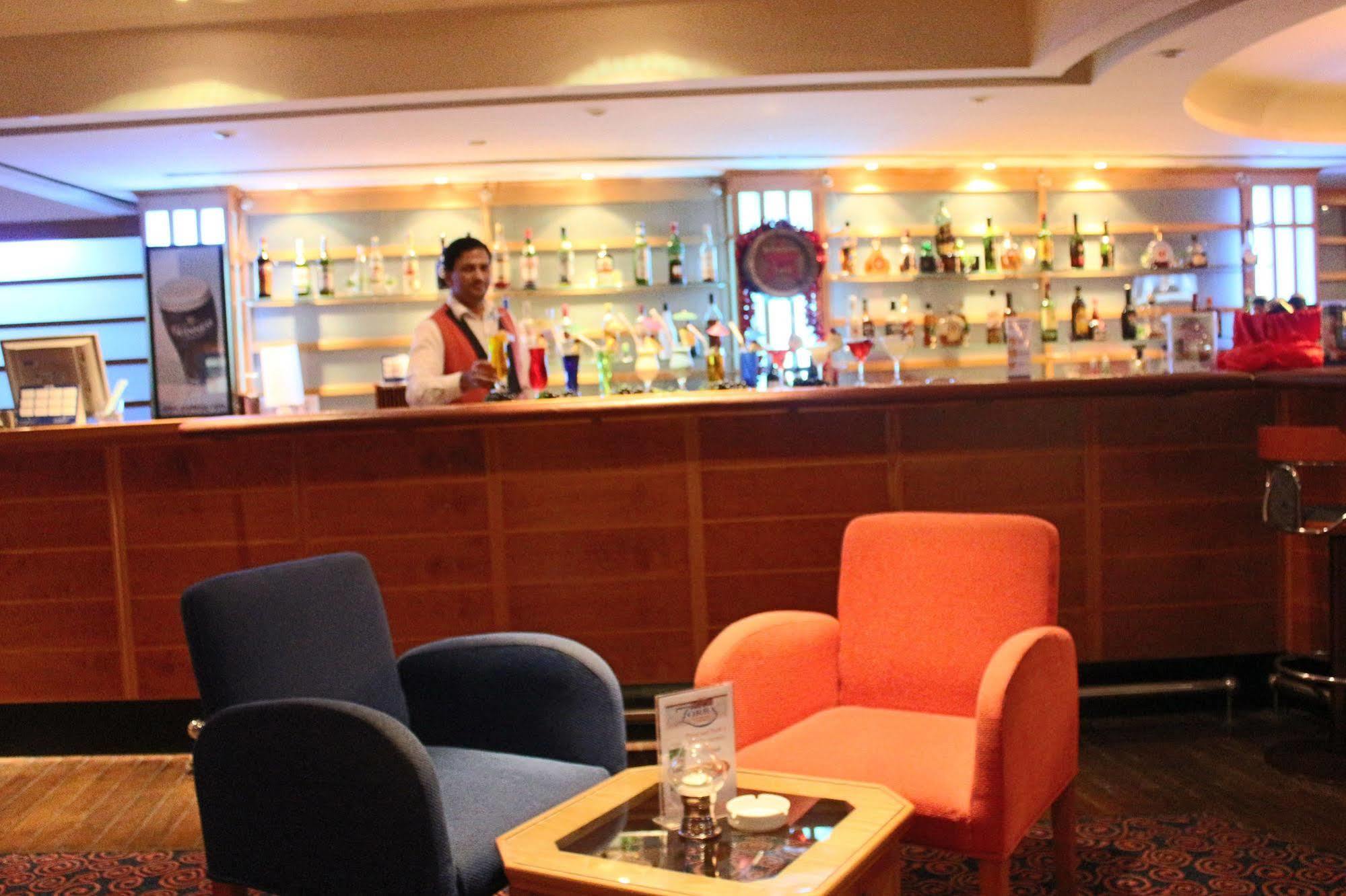 Al Diar Siji Hotel Fudżajra Zewnętrze zdjęcie